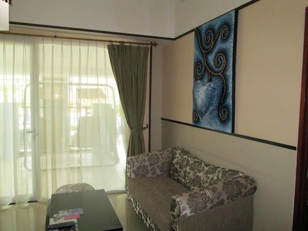 Marbella Suites Bandung Cimenyan Екстериор снимка